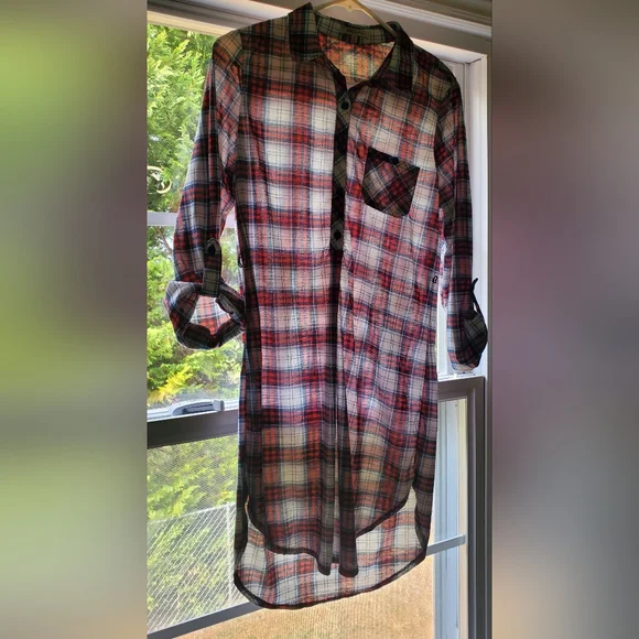Longline Red & White Plaid Dress/shirt - Picture 2 of 9